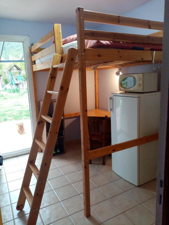 Maison D'Hotes Eco-Responsable Avec Piscine 6X12M Châteaudouble 외부 사진